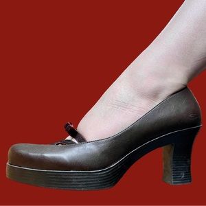 VINTAGE sketchers platform heels size 10 velvet lace Somethn Else 90s Y2K